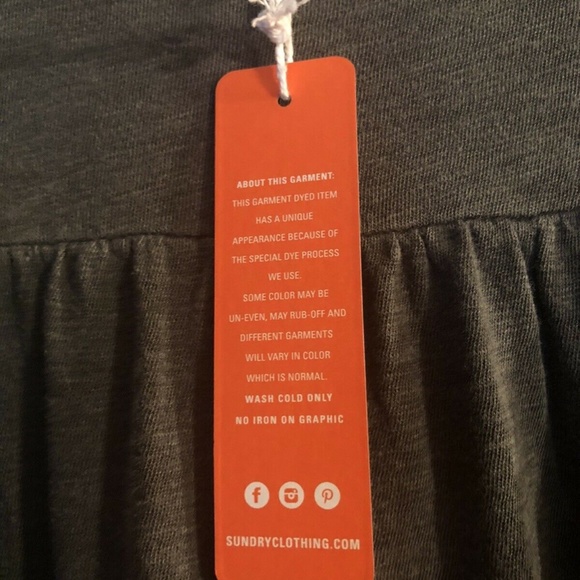 🥳B-DAY SALE❤️NWT SUNDRY Charcoal Tiered Long Sleeve Top 3/L - Picture 8 of 11